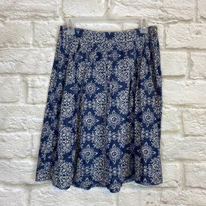 ANN TAYLOR LOFT Skirt Size 2 Lightweight Blue White Denim Side Zipper Vintage